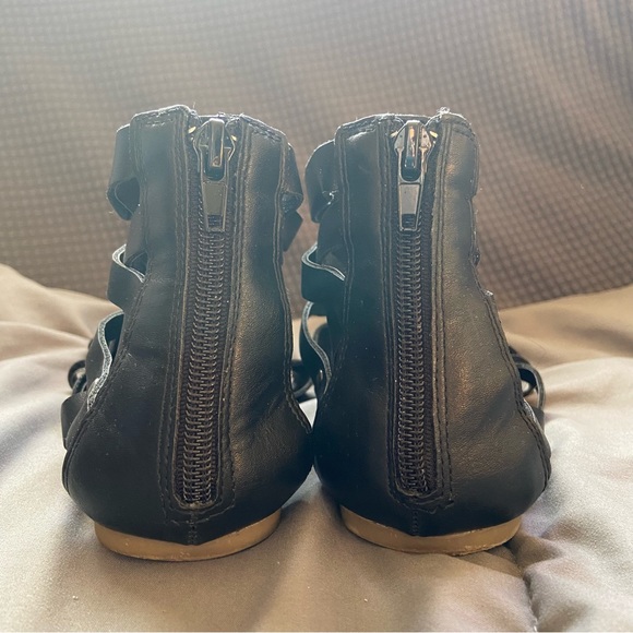 Bongo Gladiator Sandals - Picture 7 of 8